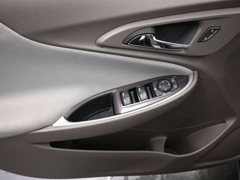 Used 2025 Chevrolet Malibu LT FWD image 13