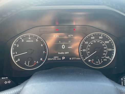 Used 2025 Mitsubishi Outlander SE AWD/4WD image 13