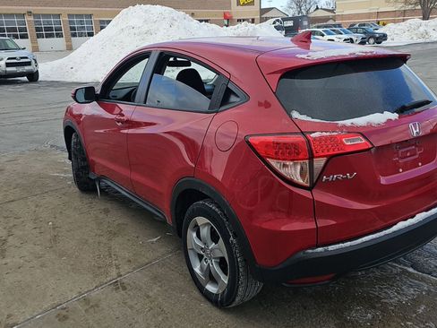 Used 2016 Honda HR-V EX image 5
