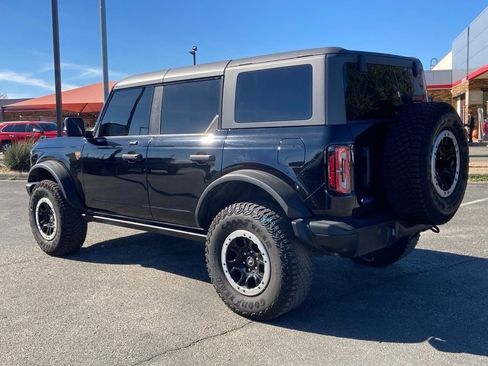 Used 2023 Ford Bronco Badlands w/ Sasquatch Package image 6