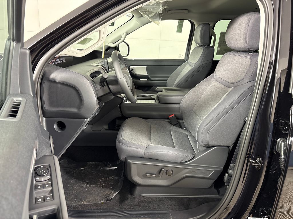 New 2027 Ford Expedition Active RWD image 29
