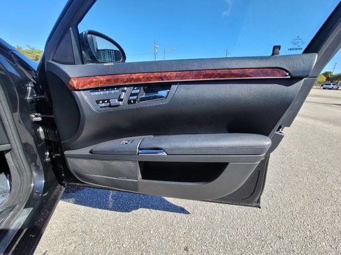 Used 2007 Mercedes-Benz S 550 image 14