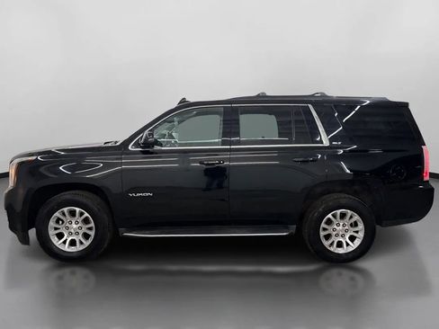 Used 2017 GMC Yukon SLT image 5