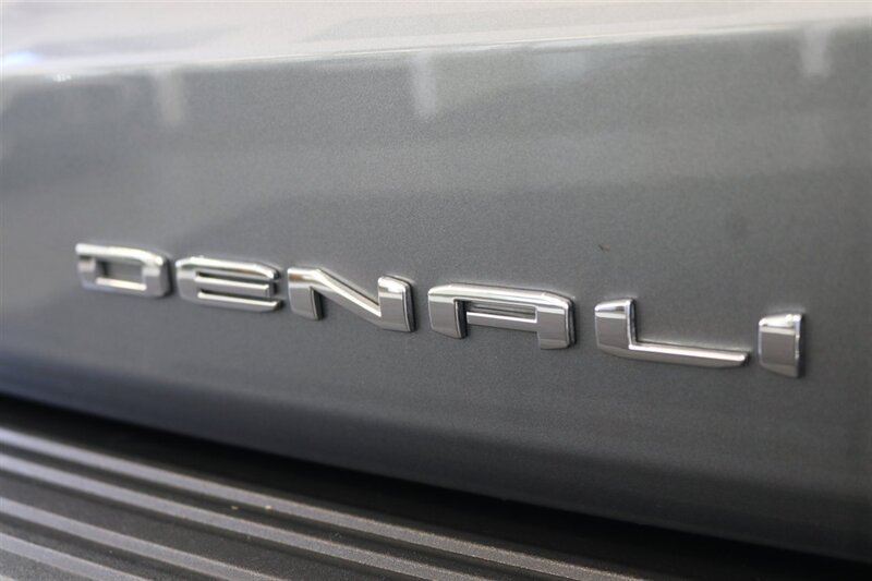 Used 2022 GMC Yukon Denali AWD/4WD image 84