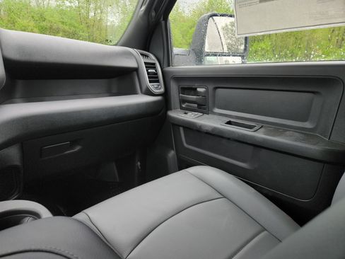 New 2025 RAM 3500 Tradesman image 22