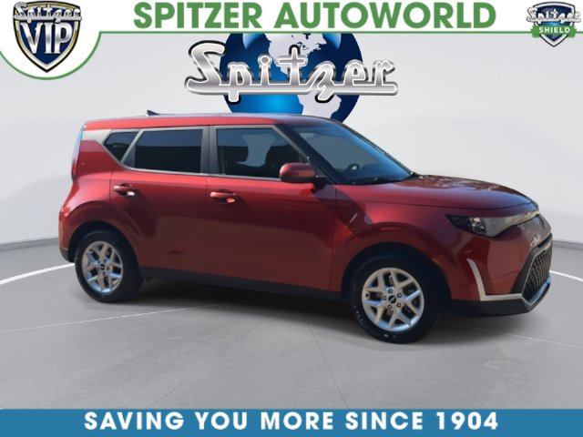 Used 2023 Kia Soul LX w/ LX Technology Package FWD image 17