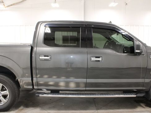 Used 2020 Ford F150 XLT w/ Equipment Group 302A Luxury AWD/4WD image 11