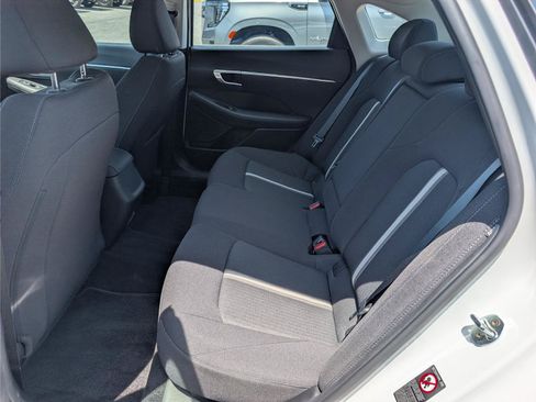 Used 2022 Hyundai Sonata SEL FWD image 13