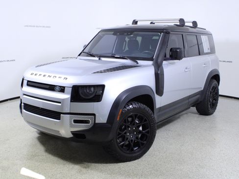 Used 2020 Land Rover Defender 110 First Edition image 1