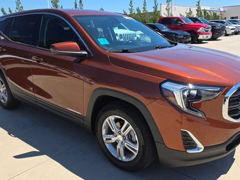 Used 2019 GMC Terrain SLE FWD image 7