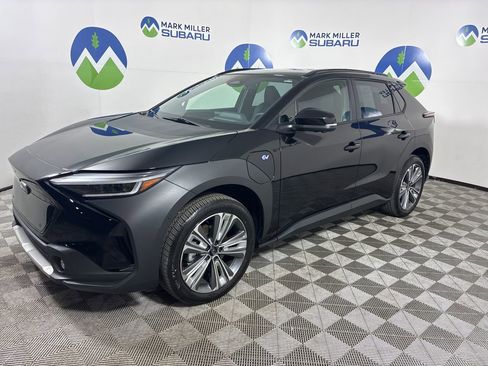 Used 2024 Subaru Solterra Limited image 3