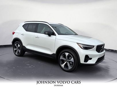 New 2026 Volvo XC40 B4 Plus w/ Climate Package