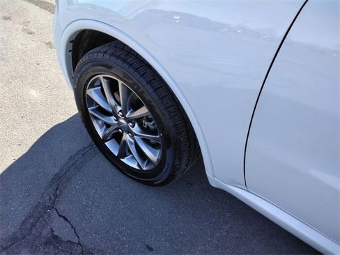 Used 2017 Dodge Durango GT w/ Premium Group image 21