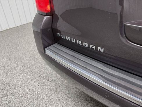 Used 2015 Chevrolet Suburban LTZ AWD/4WD image 7