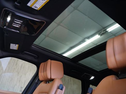 Used 2019 Land Rover Range Rover Sport Supercharged image 24