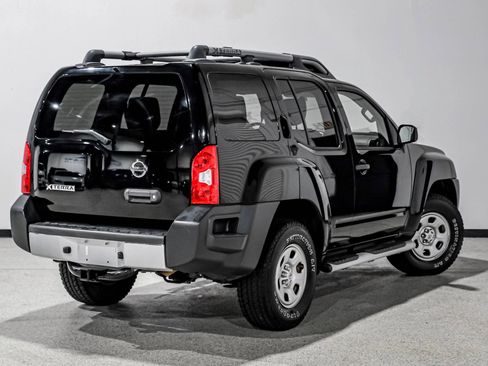 Used 2015 Nissan Xterra X AWD/4WD image 6