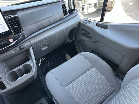 Used 2023 Ford Transit 350 XLT RWD image 18