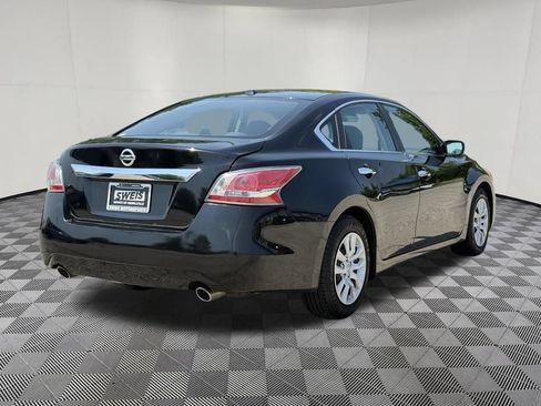 Used 2015 Nissan Altima 2.5 S w/ Power Driver Seat Package FWD image 6