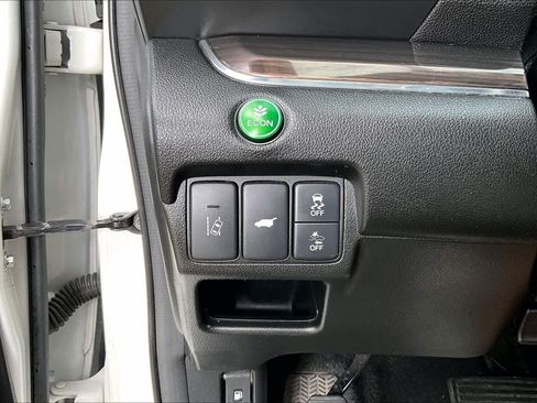 Used 2016 Honda CR-V Touring image 33