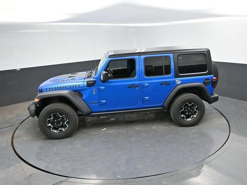 Used 2022 Jeep Wrangler Unlimited Rubicon 4xe w/ Cold Weather Group AWD/4WD image 43