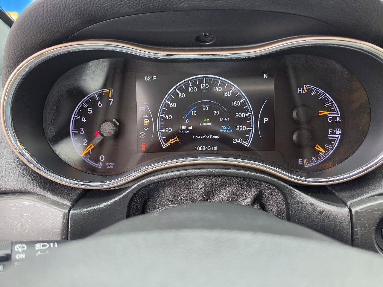 Used 2015 Jeep Grand Cherokee Altitude AWD/4WD image 19