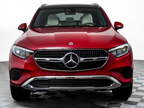 Certified 2025 Mercedes-Benz GLC 350e 4MATIC image 8