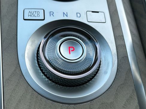 Certified 2024 Genesis GV80 3.5T w/ Advanced Package image 25