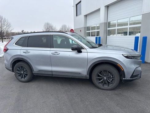 Used 2024 Honda CR-V Sport image 3