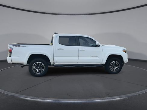 Used 2022 Toyota Tacoma TRD Sport RWD image 9