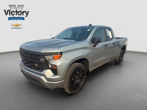 Used 2025 Chevrolet Silverado 1500 Custom AWD/4WD image 3
