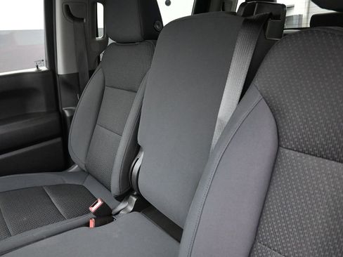 Used 2019 Chevrolet Silverado 1500 Custom Trail Boss w/ Custom Convenience Package image 19