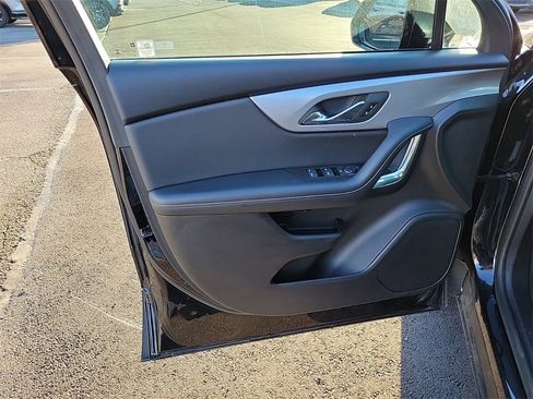Used 2023 Chevrolet Blazer LT w/ Driver Confidence Package image 19