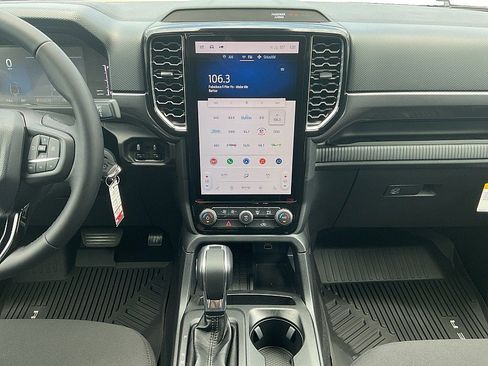 New 2025 Ford Ranger XLT w/ Equipment Group 301A High image 14