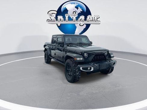 Certified 2023 Jeep Gladiator Sport image 2