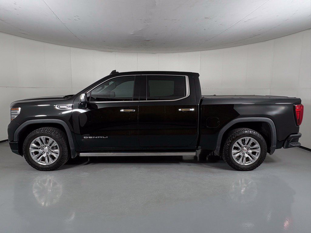 Used 2023 GMC Sierra 1500 Denali AWD/4WD image 5