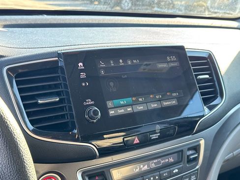 Used 2021 Honda Pilot EX image 21