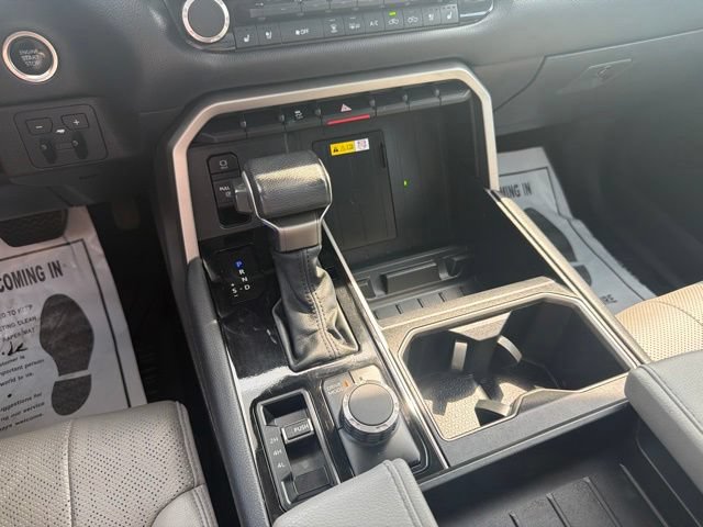 Used 2022 Toyota Tundra Limited AWD/4WD image 30