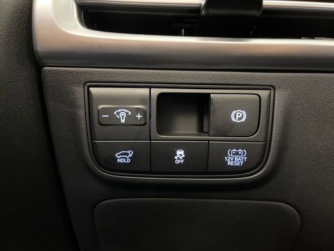 Certified 2025 Hyundai Tucson SEL AWD/4WD image 30