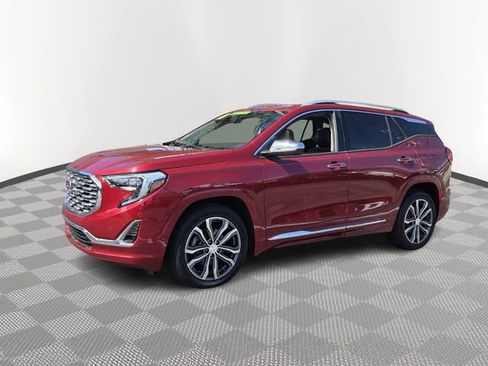Used 2019 GMC Terrain Denali w/ Advanced Safety Package image 2