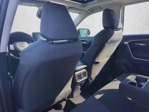 Used 2019 Toyota RAV4 XLE image 20