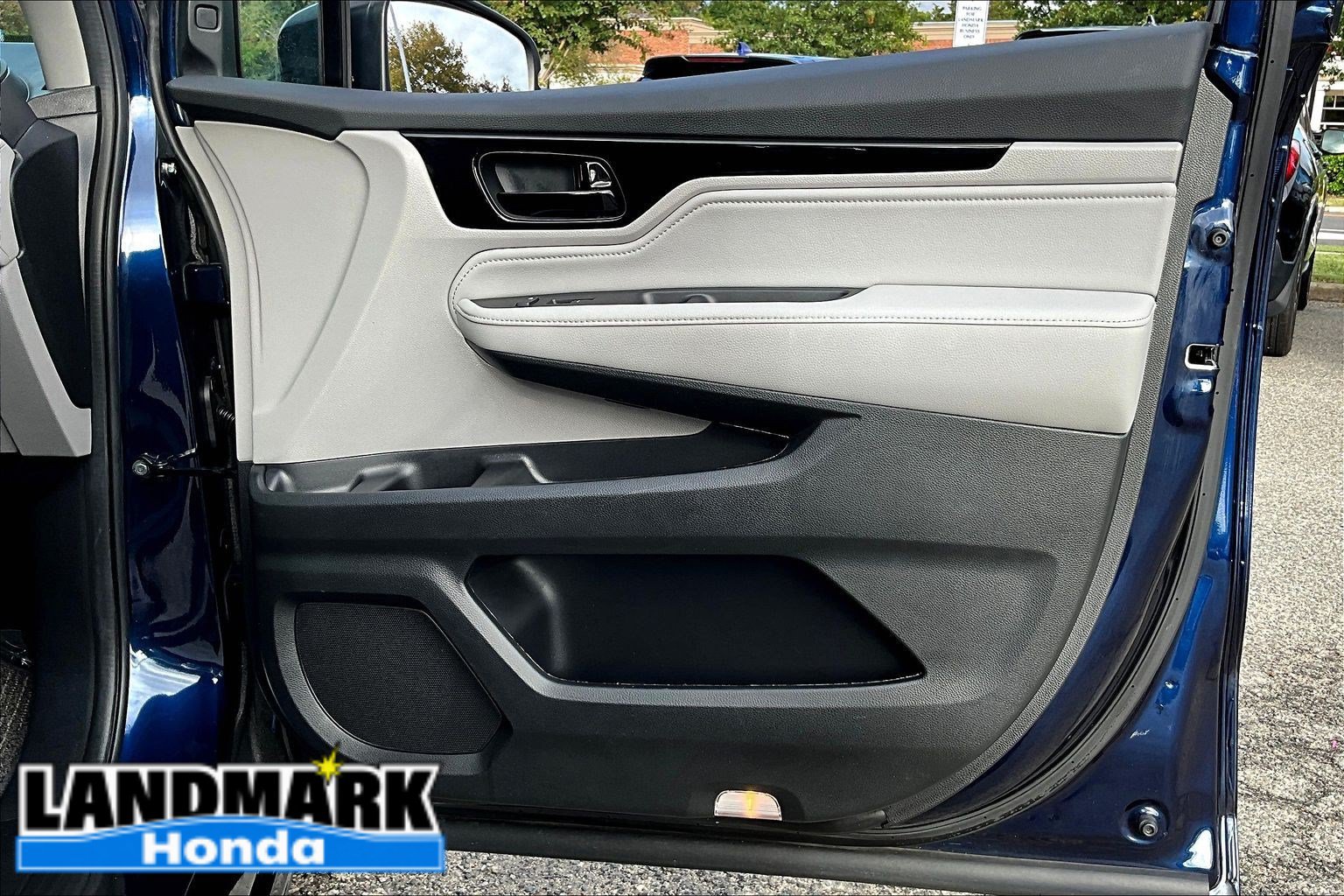 Used 2024 Honda Odyssey Touring image 19