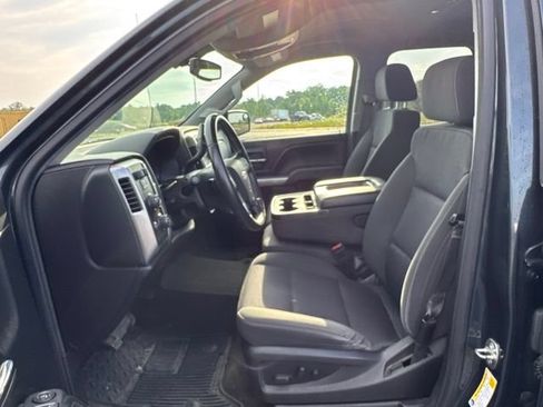 Used 2017 Chevrolet Silverado 1500 LT w/ All Star Edition AWD/4WD image 8