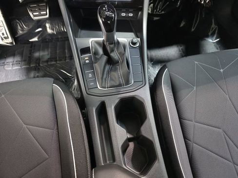 Used 2025 Volkswagen Jetta Sport FWD image 20