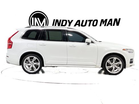 Used 2018 Volvo XC90 T6 Momentum w/ Convenience Package AWD/4WD image 3