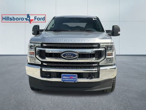 Used 2022 Ford F250 XL w/ STX Appearance Package image 2