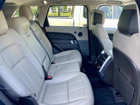 Used 2021 Land Rover Range Rover Sport HSE Silver Edition AWD/4WD image 31