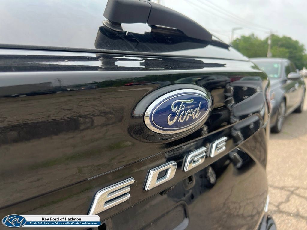 Used 2024 Ford Edge SEL AWD/4WD image 15