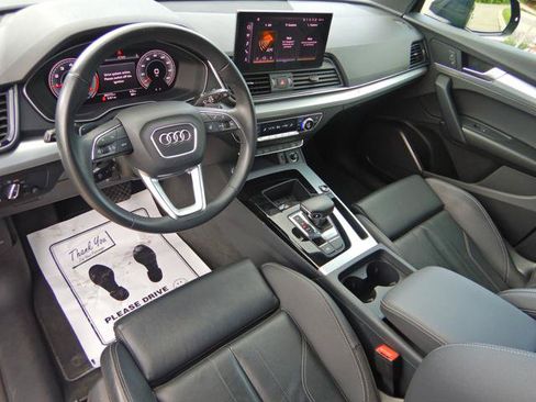 Used 2025 Audi Q5 2.0T Premium AWD/4WD image 8