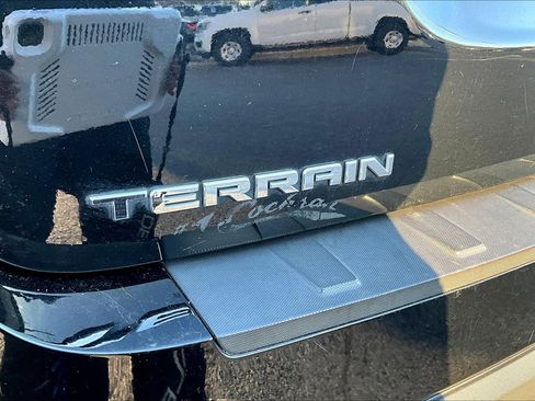 Used 2015 GMC Terrain SLE w/ Convenience Package image 8