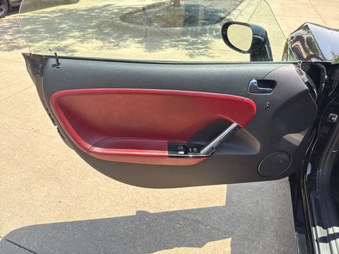 Used 2008 Saturn Sky Red Line image 9